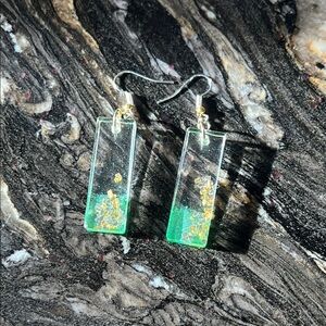 Elegant Green and Gold Dangle Earrings